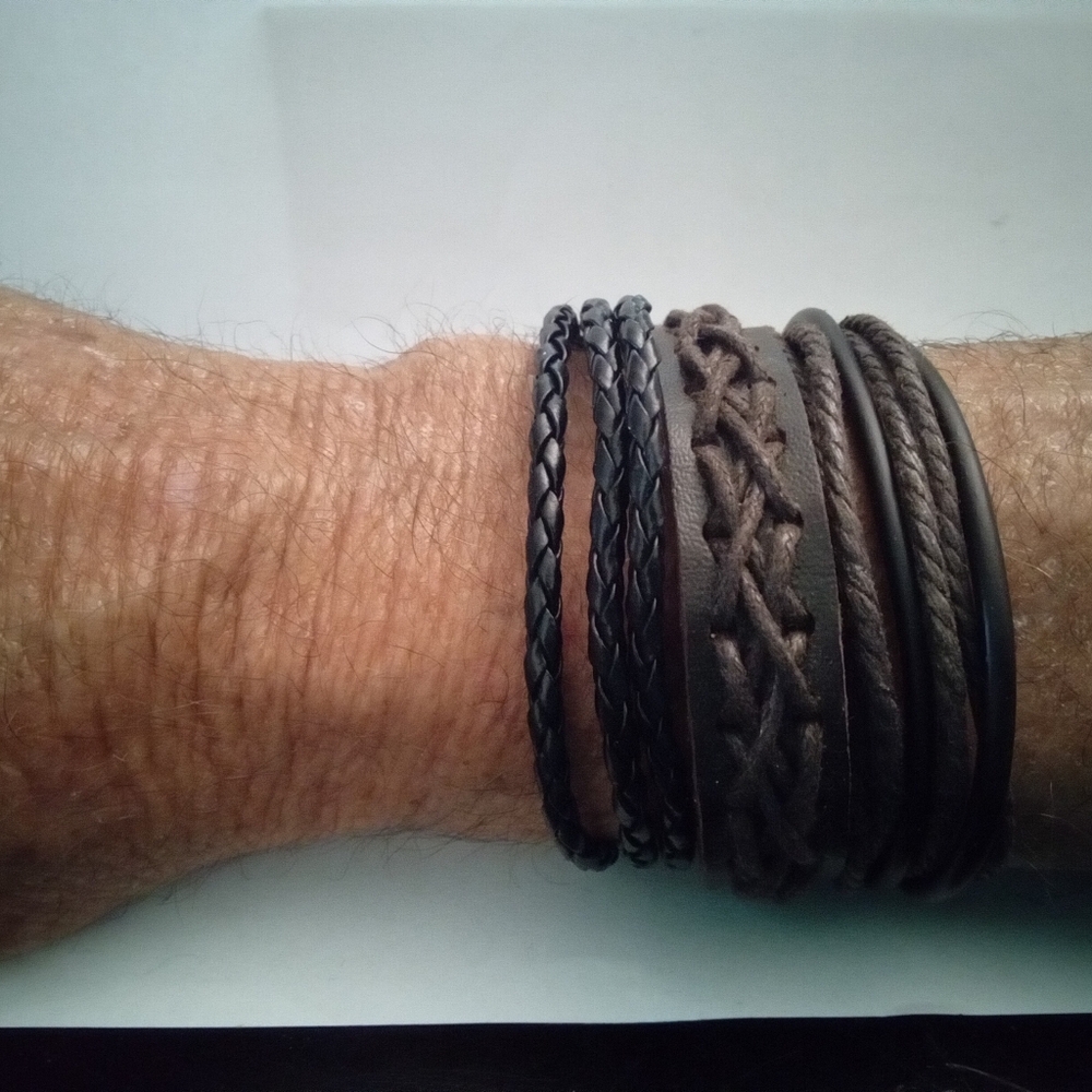 #Bracelets - Picture 4 of 4